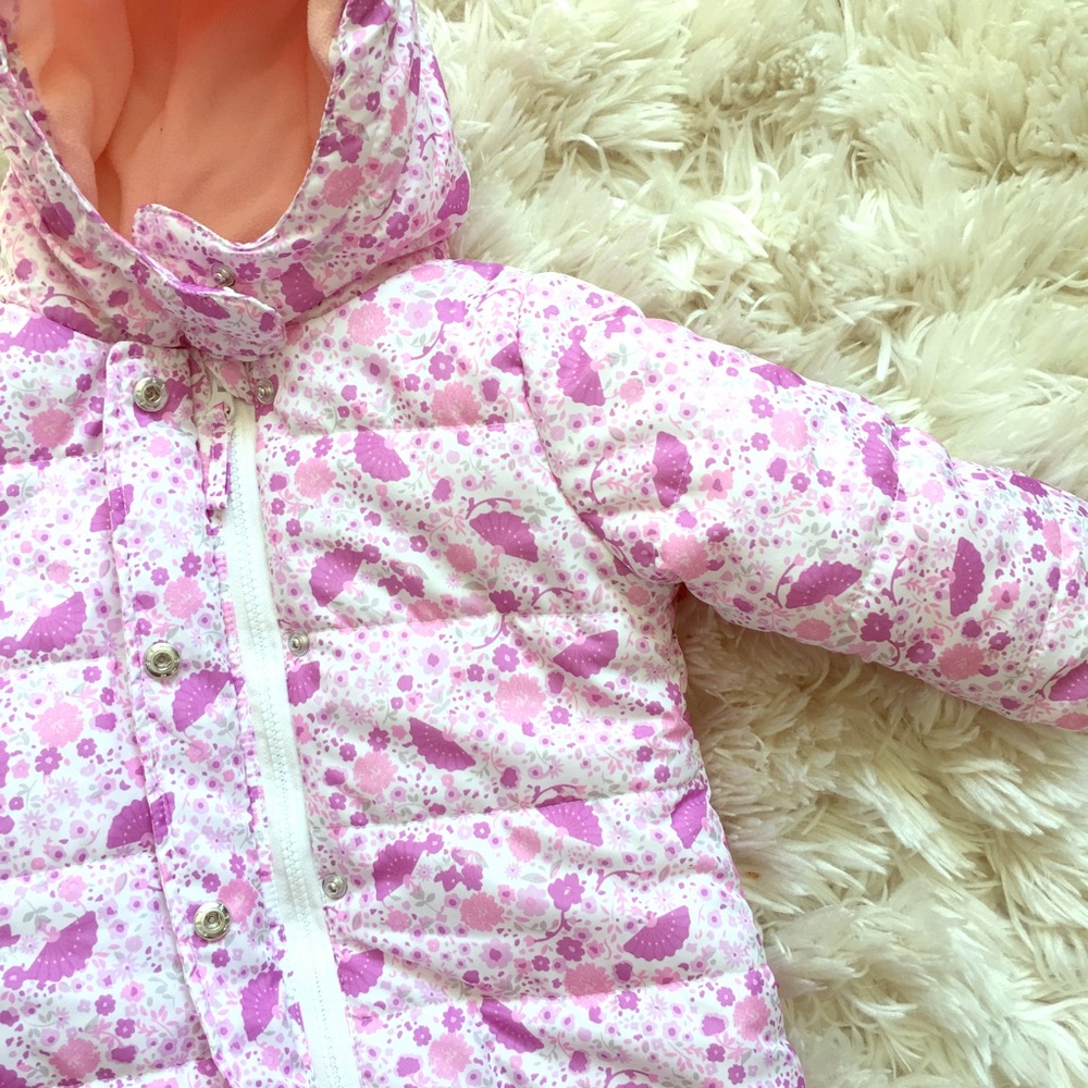 6-9 Month baby girl snow suite 💕❄️